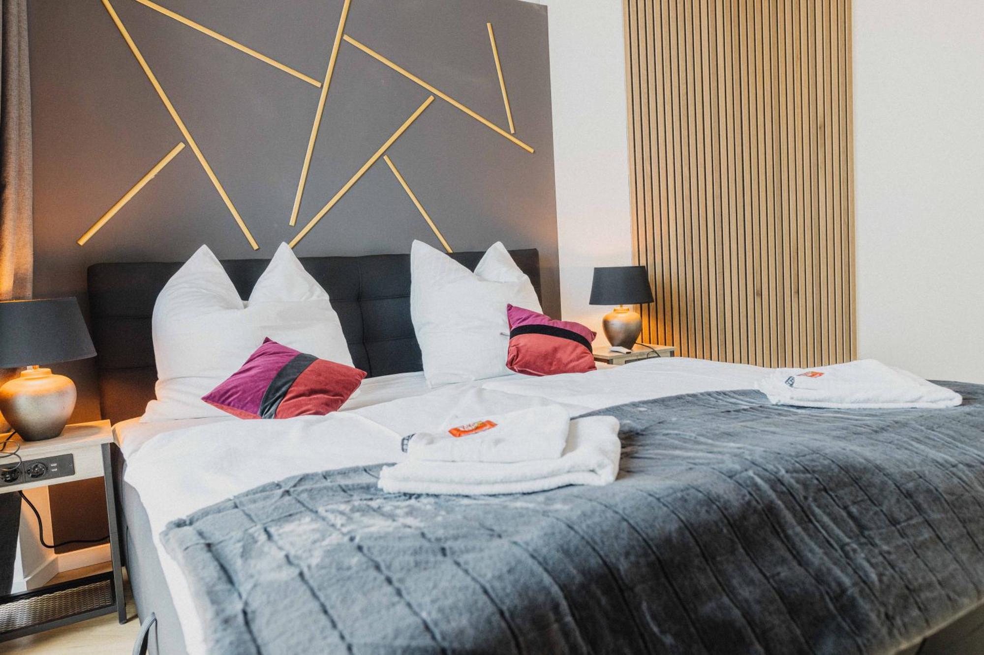 Luxury 4 Bedroom Apartment/Therme Erding/Parking Bagian luar foto